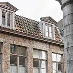 Unique 5-Star Hidden Gem Right In The Main Centre - Dijver